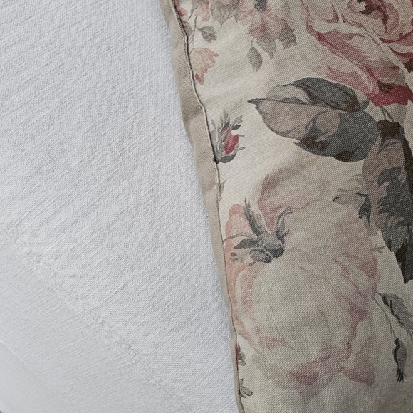 Custom chabby chic floral throw pillow high-end fabric - Picture 7 of 7